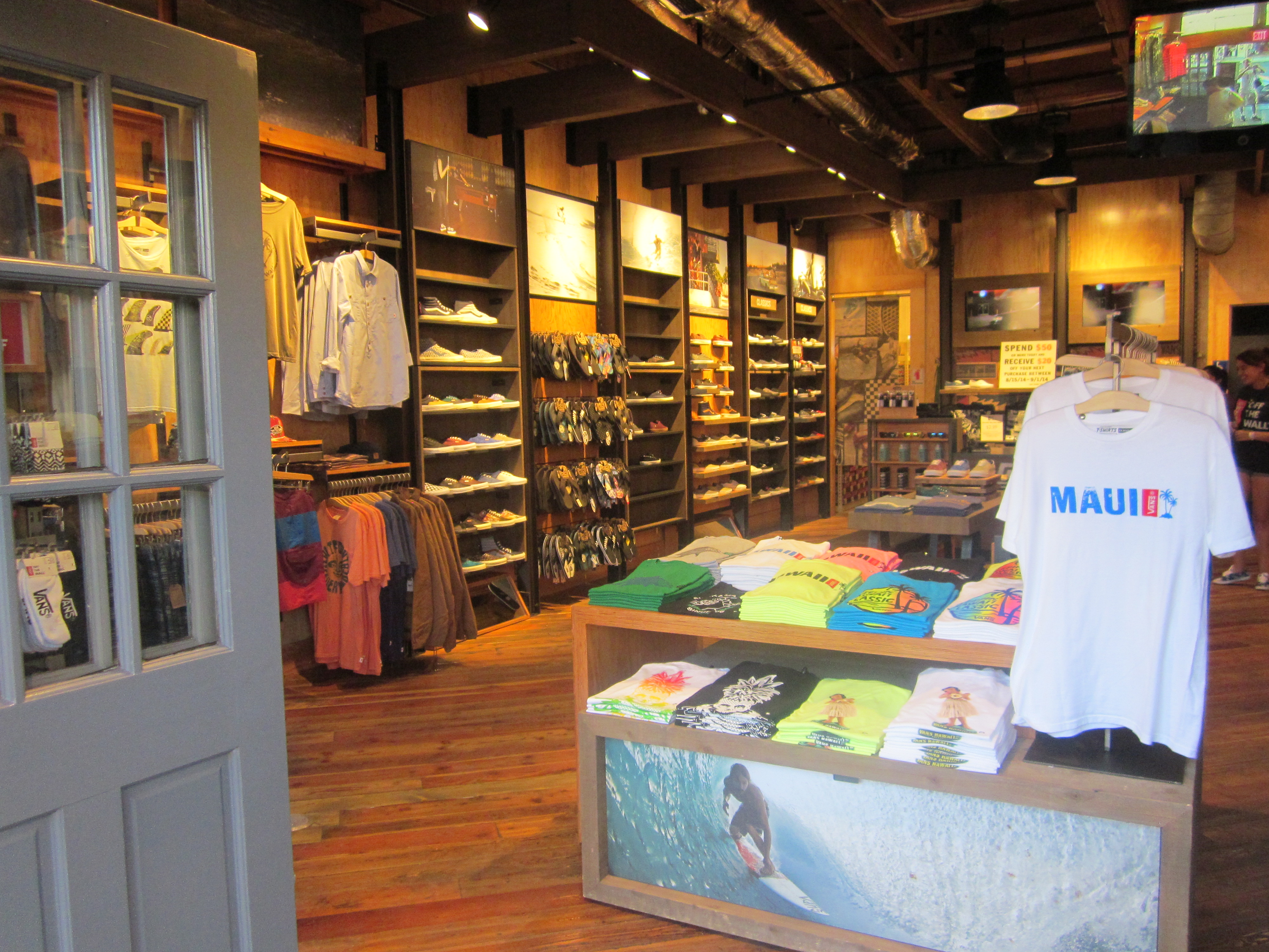 VAN Shoes Retail Store | Coastalzone